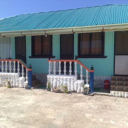 Mwr Pension House By Cocotel (Adults Only) Oslob Esterno foto